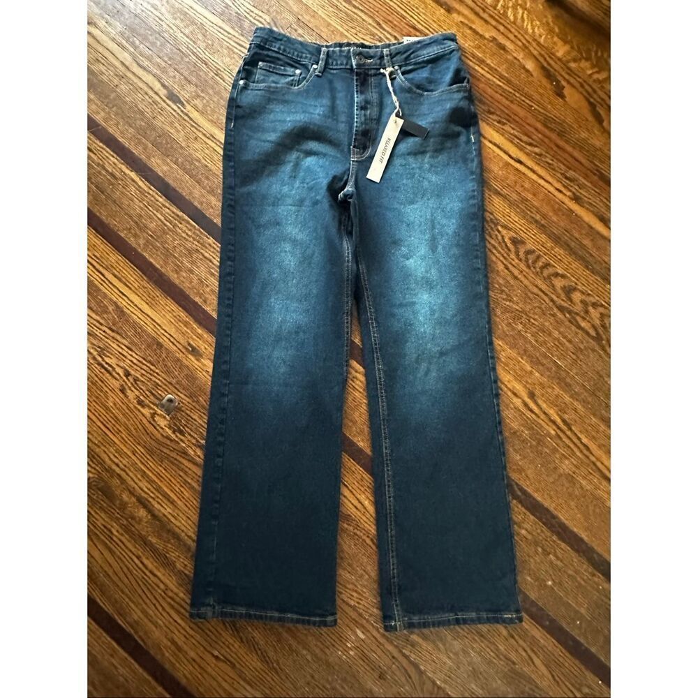 Studio 12 relaxed fit boot, cut jeans, size 11 juniors